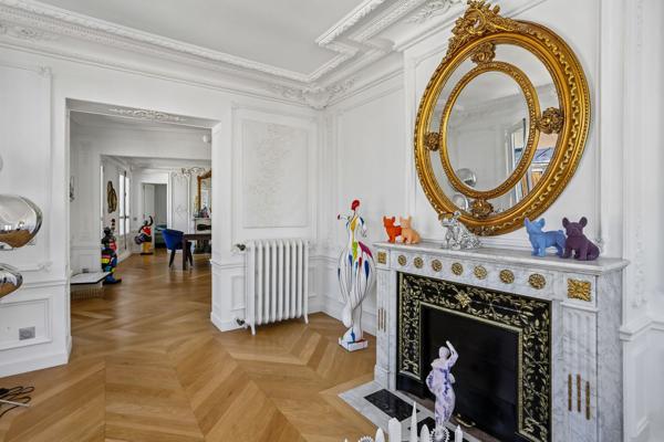 Vente Appartement de luxe Paris 8 5 Pièces 114 m²
