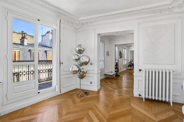 Vente Appartement de luxe Paris 8 5 Pièces 114 m²