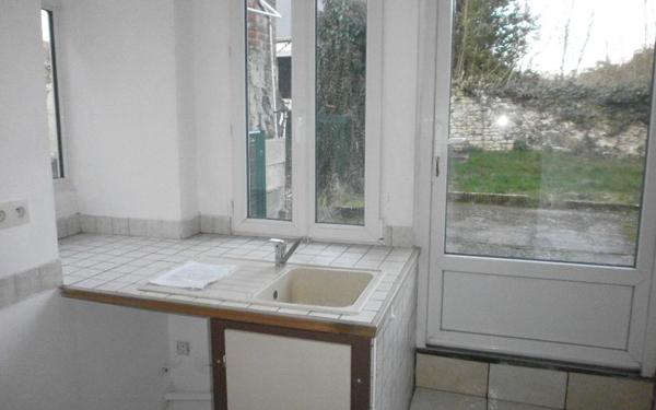 Maison à louer    4 pièces •  Écouché