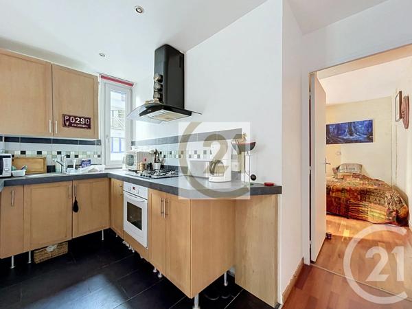 Appartement F2 à vendre  2 pièces - 38,21 m 2   IVRY SUR SEINE  - 94