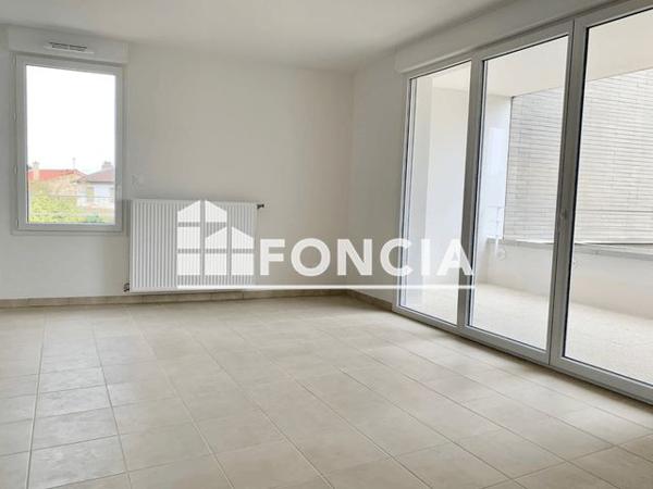 Location Appartement 3 pièces 68.4 m² - 2,3,4,5,6 ESPLANADE JACQUES CHIRAC Cugnaux 31270