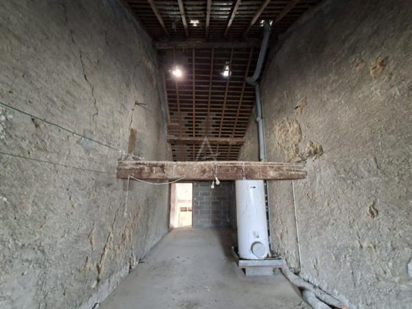 IMMEUBLE MIXTE A RENOVER  OPPORTUNITE INVESTISSEUR