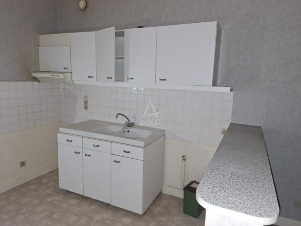 IMMEUBLE MIXTE A RENOVER  OPPORTUNITE INVESTISSEUR