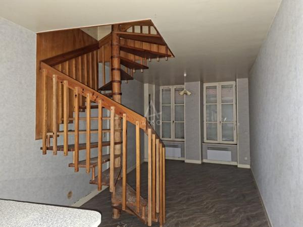 IMMEUBLE MIXTE A RENOVER  OPPORTUNITE INVESTISSEUR