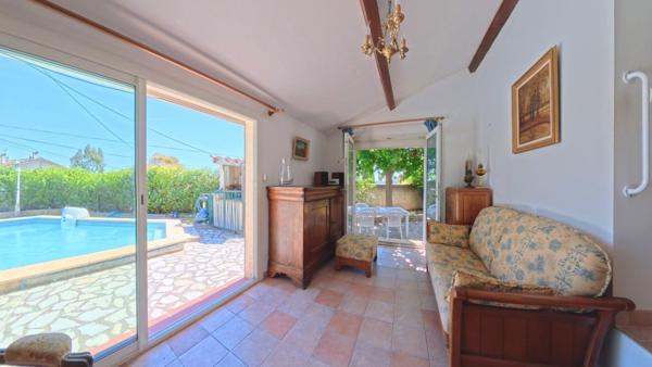 Maison avec piscine et 2 logements – La Garde