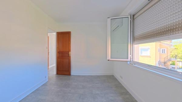 Maison avec piscine et 2 logements – La Garde