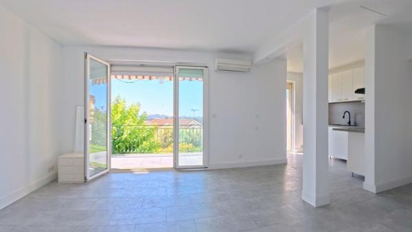 Maison avec piscine et 2 logements – La Garde
