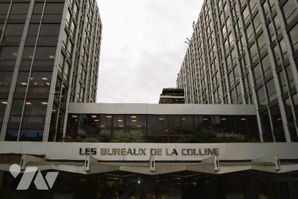 PARKING Saint-Cloud - Bureaux de la Colline - accès en RDC ou par ascenseur - 12,60m2