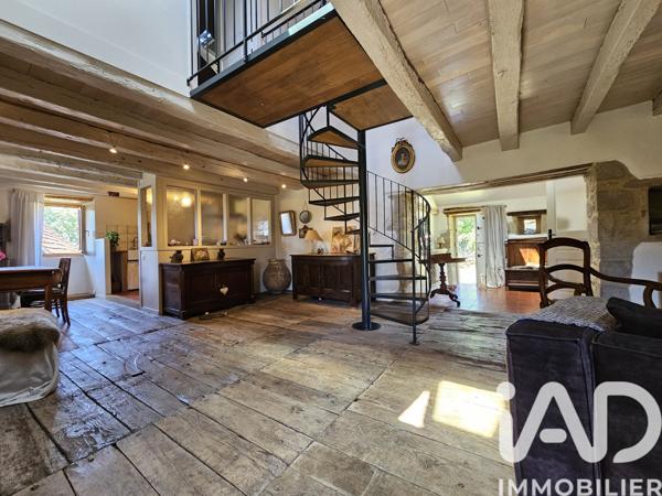 Maison à vendre 4 pièces 90 m² Sousceyrac-en-Quercy