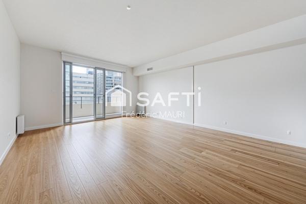 T4 en étage élevé avec vue sur parc et La Défense