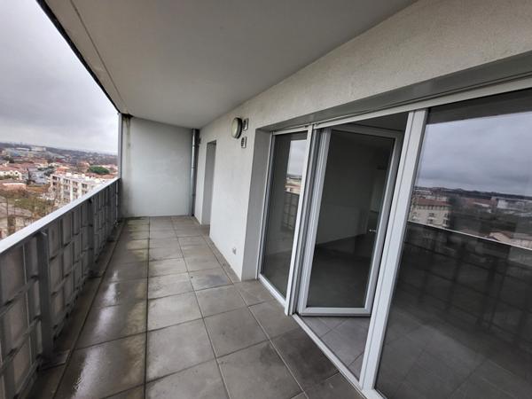 TOULOUSE CARTOUCHERIE T3 PARKING CELLIER