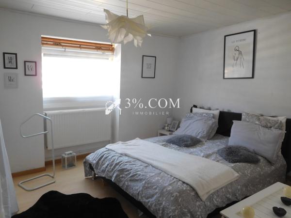 Maison 5 pièce(s) 2 chambre(s) 79 m²