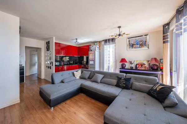 Appartement 5 pièces à EVRY COURCOURONNES