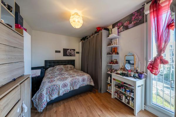 Appartement 5 pièces à EVRY COURCOURONNES