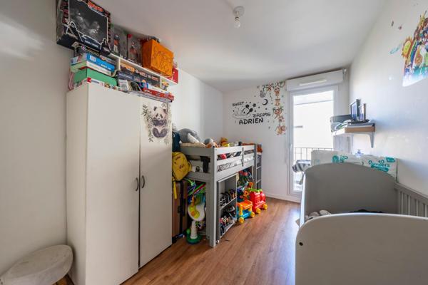 Appartement 5 pièces à EVRY COURCOURONNES