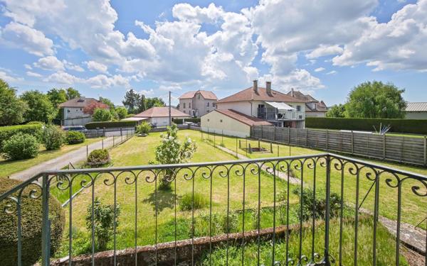 Maison à vendre    4 pièces • 135 m2 Aurillac