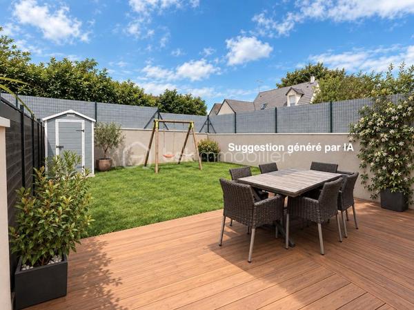 En exclusivité 
À découvrir sans tarder !
Dans un secteur calme et recherché à proximité immédiate des écoles, commerces et commodités, venez découvrir cette agréable maison récente construite en 2018 de 91m2, édifiée sur une parcelle d’environ 200 m², parfaitement entretenue et sans aucun travaux.
Vous apprécierez l’entrée confortable qui dessert une belle pièce de vie de 33 m², composée d’un salon-séjour ouvert sur une cuisine équipée. 
Un espace convivial et lumineux, idéal pour partager de bons moments en famille ou entre amis.
Le rez-de-chaussée dispose également, d’une salle d’eau avec wc ainsi qu’une buanderie.

À l’étage, l’espace nuit se compose de 3 belles chambres avec dressing, d’une confortable salle de bain et d’un wc indépendant. 

Côté extérieur, vous profiterez d’un jardin sans vis-à-vis, à décorer et aménager selon vos goûts : terrasse, espace repas, végétation, coin détente… laissez libre cours à vos envies !
La maison dispose également d’un garage avec porte automatique.

Les + de cette maison
✓ Construction récente de 2018
✓ 3 chambres
✓ Pièce de vie de 33 m² avec cuisine équipée
✓ Pompe à chaleur, maison économique à l’usage
✓ Excellente performance énergétique : DPE classé A