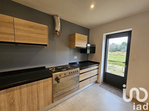 Maison 7 pièces de 386 m² à Fontenille (16230)