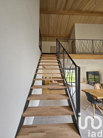 Maison 7 pièces de 386 m² à Fontenille (16230)