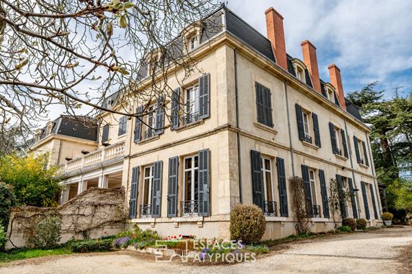 Loger son habitat dans l’aile d’un château de l’Ardèche.
