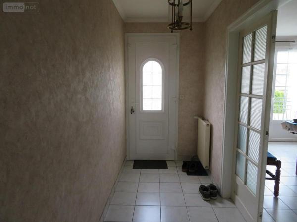 Maison à vendre à Château-Gontier-sur-Mayenne en Mayenne (53200), ref : 53073-1635