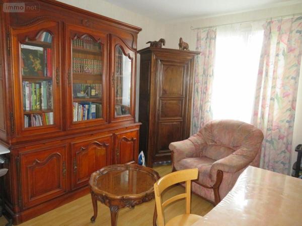 Maison à vendre à Château-Gontier-sur-Mayenne en Mayenne (53200), ref : 53073-1635