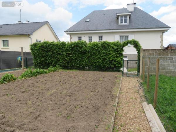 Maison à vendre à Château-Gontier-sur-Mayenne en Mayenne (53200), ref : 53073-1635