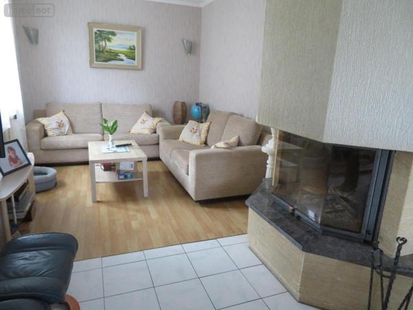 Maison à vendre à Château-Gontier-sur-Mayenne en Mayenne (53200), ref : 53073-1635