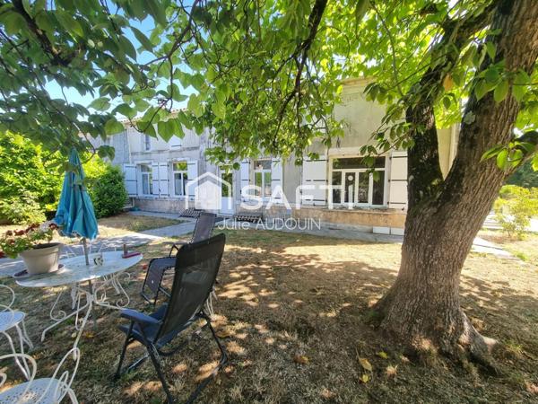 Maison ancienne avec de beaux volumes