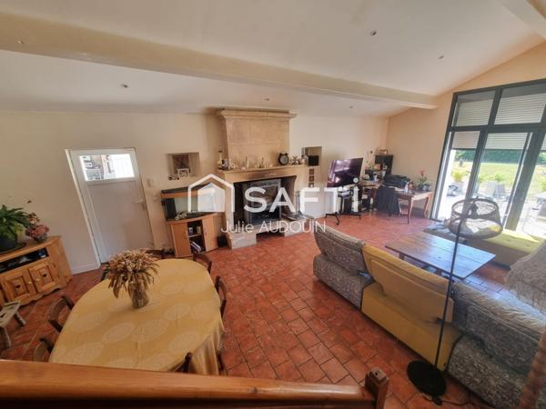 Maison ancienne avec de beaux volumes