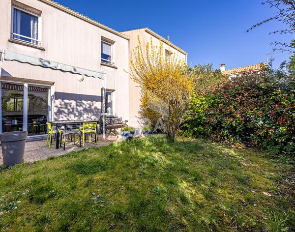 Maison 5 pièces à vendre à L'Houmeau - Rare sur le marché