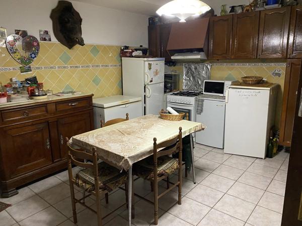 Vente Immeuble 10 pièces 200 m2 à Lodève