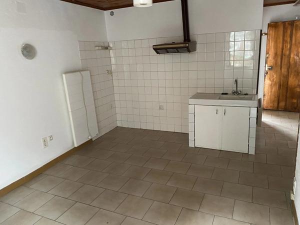 Vente Immeuble 10 pièces 200 m2 à Lodève