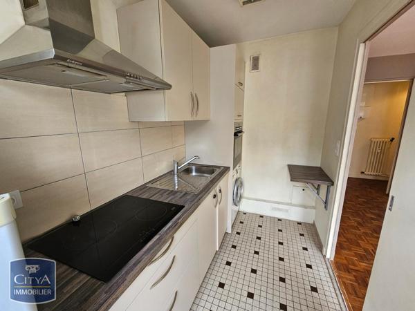 Appartement à louer 2 pièces 43.01m²