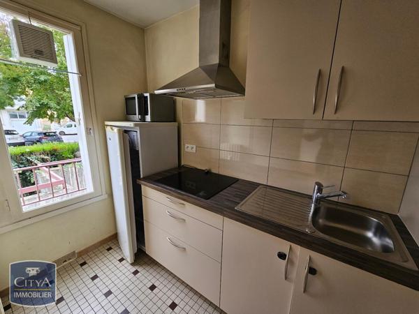 Appartement à louer 2 pièces 43.01m²