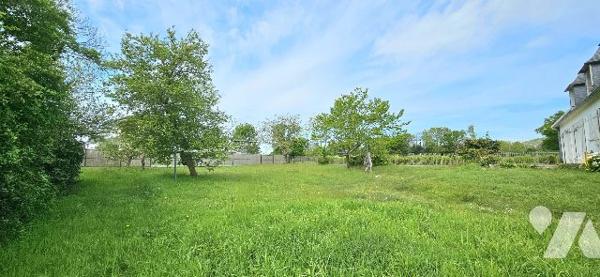 Maison traditionnelle côté campagne, entre bourg et plages
