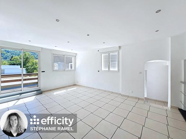 Appartement 4 pièces - 139 m² Exclusivité efficity