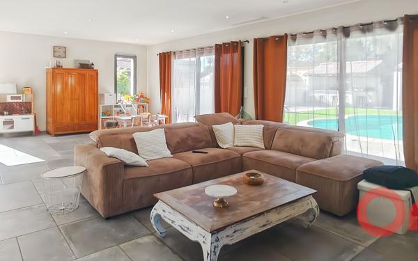 Maison à vendre    5 pièces •  Villeneuve-lès-Béziers