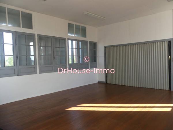 Immeuble à vendre 12 pièces de 686 m²