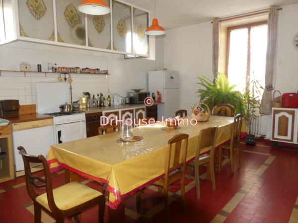 Immeuble à vendre 12 pièces de 686 m²