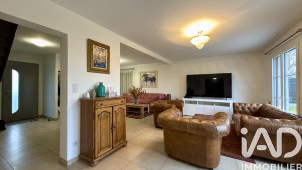 Maison à vendre 7 pièces 169 m² Senlis