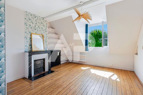 SEVRES RIVE DROITE - MAISON DE CARACTERE 1 980 000 € **  - Référence  664-S