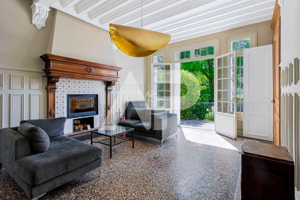 SEVRES RIVE DROITE - MAISON DE CARACTERE 1 980 000 € **  - Référence  664-S