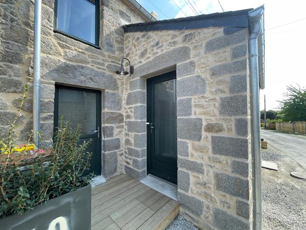 Maison en Pierres Saint Coulomb proche plages