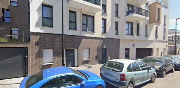LOCAL À VENDRE 400M2 À AUBERVILLIERS