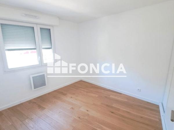 Location Appartement 3 pièces 53.4 m² - 49/51 AVENUE PAUL RAOULT Les Mureaux 78130