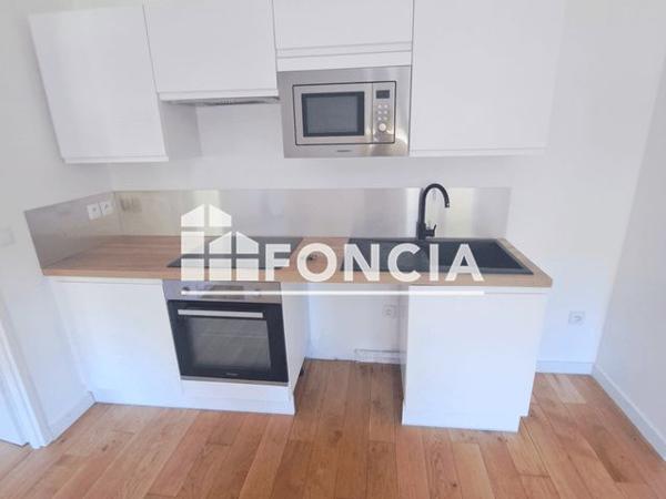 Location Appartement 3 pièces 53.4 m² - 49/51 AVENUE PAUL RAOULT Les Mureaux 78130