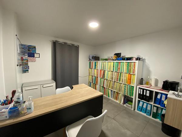 Local commercial 50 m² centre ville - Réf ROLLIER