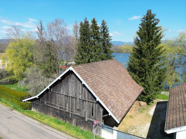 terrain à bâtir, 1100 m², dépendance cadastrée de 200m².