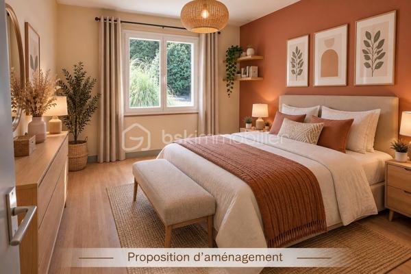 "VISITE VIRTUELLE DISPONIBLE SUR DEMANDE"
🏡 PLAIN-PIED – 3 CHAMBRES – GRANDE VÉRANDA – TERRAIN DE PRÈS DE 3 700 M²

À seulement 9 min de Josselin, 5 min du Roc-Saint-André, 15 min de Ploërmel et 30 min de Vannes, découvrez cette maison de plain-pied offrant un cadre agréable et un vaste terrain de près de 3 700 m² avec puits.

Dès l’entrée, vous découvrirez un séjour/salon de 23 m² avec cheminée, idéal pour profiter de belles soirées au coin du feu, ainsi qu’une cuisine aménagée et équipée de 9 m² attenante.

Véritable atout de la maison, la grande véranda de 27 m² prolonge agréablement l’espace de vie et permet de profiter du jardin en toute saison.

Côté nuit, la maison dispose de 3 chambres, d’une salle d’eau avec douche à l’italienne et d’un WC indépendant.

Pour compléter l’ensemble, vous bénéficierez d’un garage avec grenier, d’un carport ainsi que d’un abri de jardin, offrant de nombreux espaces de stationnement et de rangement.

À l’extérieur, le terrain de près de 3 700 m², agrémenté d’un puits, offre un bel espace pour profiter pleinement des beaux jours, créer un potager ou accueillir différents projets selon vos envies. Vous disposez aussi d'un verger..

LES ATOUTS :
✓ Maison entièrement de plain-pied
✓ 3 chambres
✓ Cheminée
✓ Véranda de 27 m²
✓ Garage avec grenier
✓ Carport et abri de jardin
✓ Terrain de près de 4 500 m²
✓ Puits
✓ Situation pratique entre Josselin et Ploërmel

Une maison fonctionnelle offrant de beaux espaces intérieurs et extérieurs, à découvrir rapidement !

A prévoir, rafraichissement total et mise aux normes de l'assainissement

Contactez-moi pour plus d’informations et organiser une visite.
